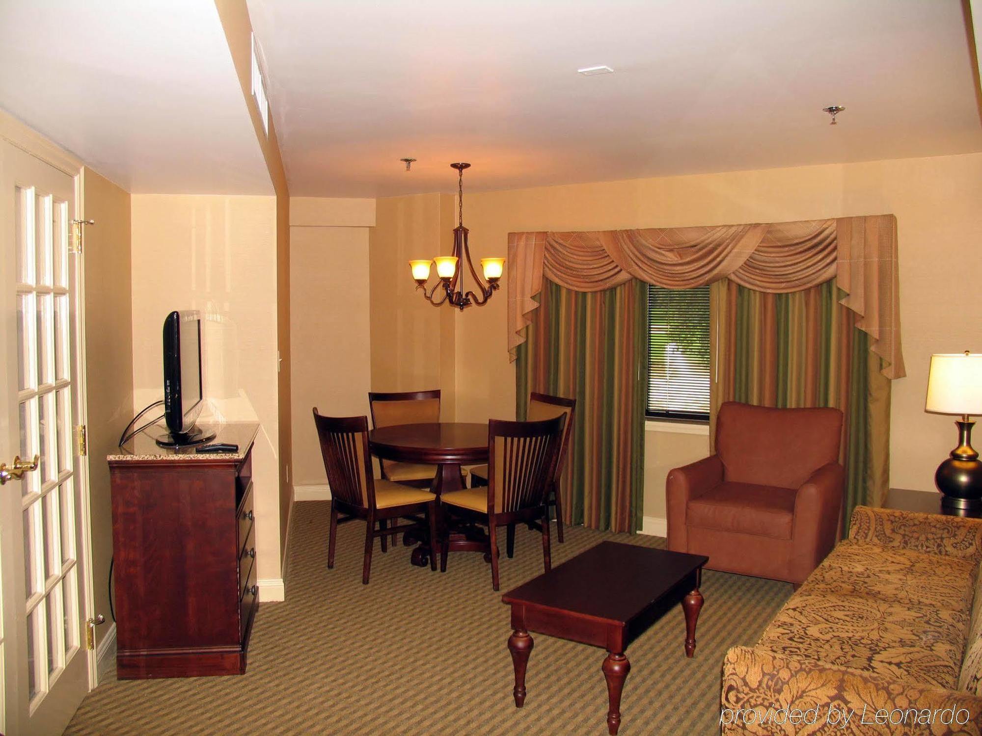 Doubletree By Hilton Lancaster